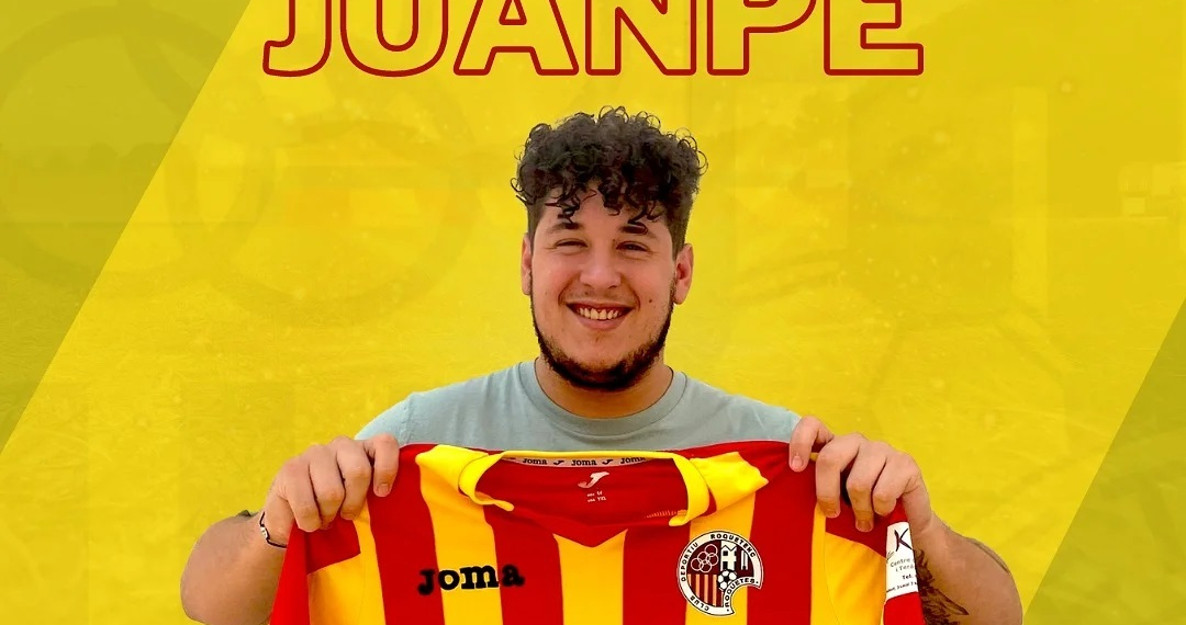 El CD Roquetenc anuncia la renovació de Juanpe Fernández, entrenador del femení