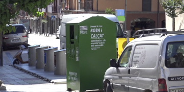 Recuperen més de 30 tones de roba usada als municipis del Baix Ebre