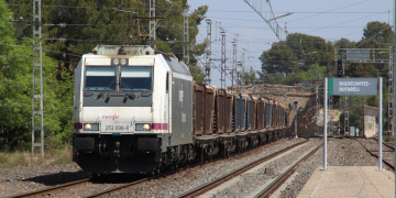 Restablerta la circulació de trens de la R15 després de l’avaria d’un tren a Riudecanyes-Botarell