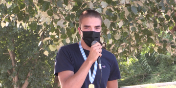 El Club de Rem Tortosa rep el campió del món juvenil del quatre sense timoner, Èric Pastor