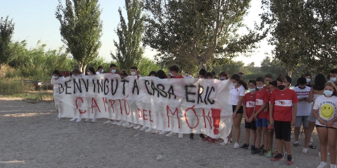 Homenatge del Club de Rem Tortosa a Èric Pastor, medalla d’or al mundial juvenil