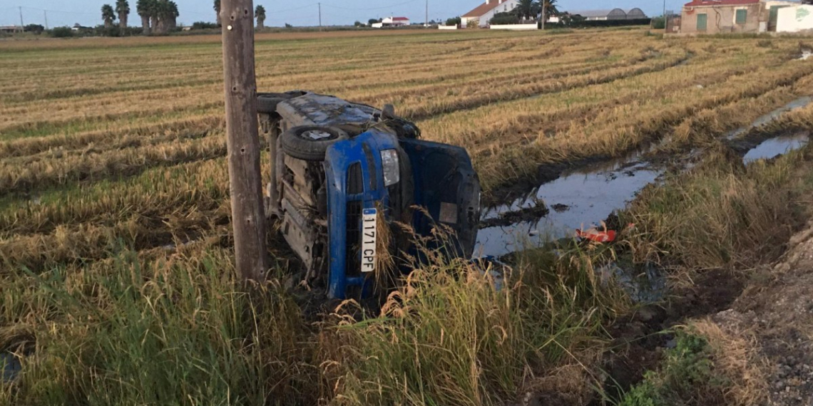 Un cotxe surt de la via i deixa un home ferit a la «Carretera de la Vergonya»