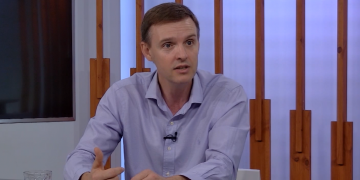 Més de 3.000 professionals de l’Ebre reclamen la construcció d’un nou hospital