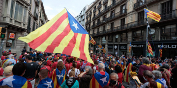 ANC i Òmnium exigeixen al Govern que “faci la independència”