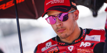 Jeremy Alcoba pateix una caiguda a la prova del Mundial de Moto3 de Motorland Aragón