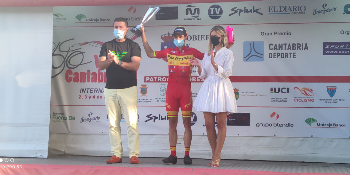 Benja Prades es queda a un pas de la victòria en l’última etapa de la Volta a Cantàbria