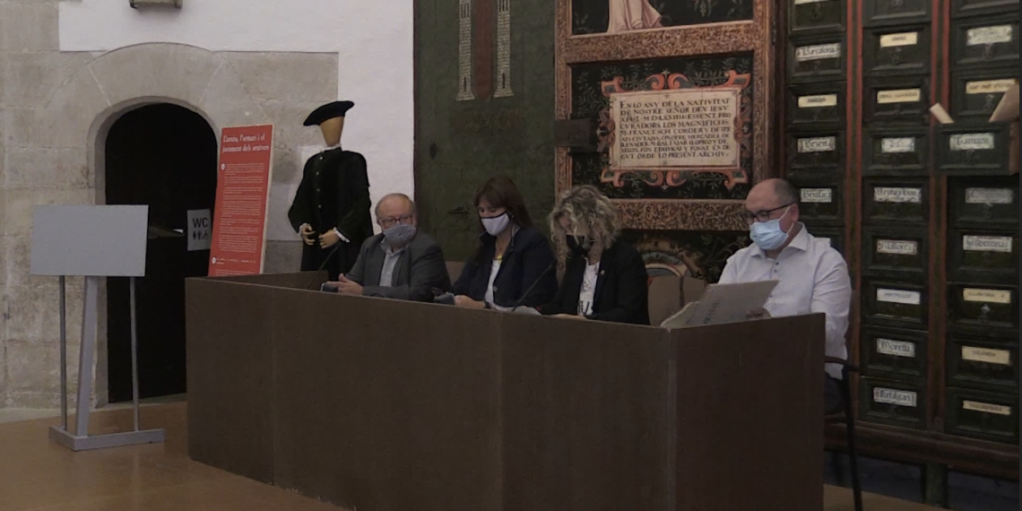 Presentació del llibre “Personatges/Paisatges” de Jesús Massip amb Laura Borràs