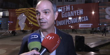 Turull agraeix la perseverança d’aquells que cada setmana reclamen la llibertat a Tortosa