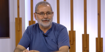 Entrevista a Amat Ortí, cap del servei de Medicina Interna i Malalties Infeccioses de l’HTVC