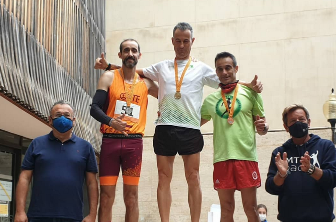 Jesús Caparrós, del Club Atletisme Terres de l’Ebre, plata en el Català de Milla Urbana