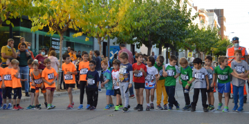 Mohamed Maman i Ruth Martí guanyen la categoria absoluta de la dissetena Milla Urbana del Perelló