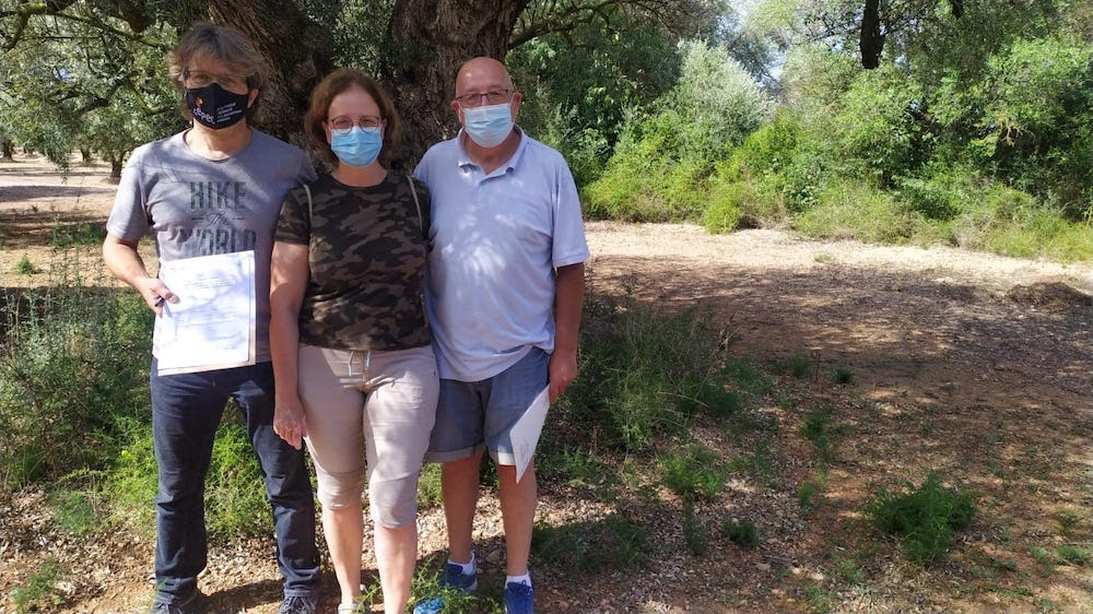 El GEPEC signa el primer acord de custòdia per a la Reserva d’Oliverars Monumentals