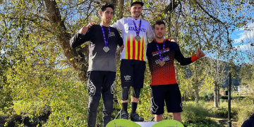El gandesà Xavier Domènech i Ares Masip, nous campions de Catalunya d’Enduro