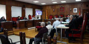 Comença el judici contra els dos acusats de liderar una xarxa de pornografia infantil a Tortosa fugats el 2019