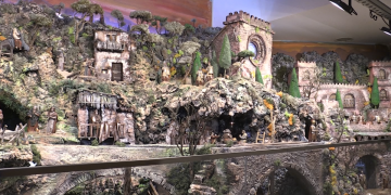 Vuit diorames i un pessebre monumental llueixen a Benissanet aquest Nadal