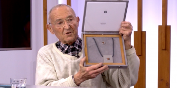 Joan Panisello, Creu de Sant Jordi i més reconeixements a Jesús i Tortosa