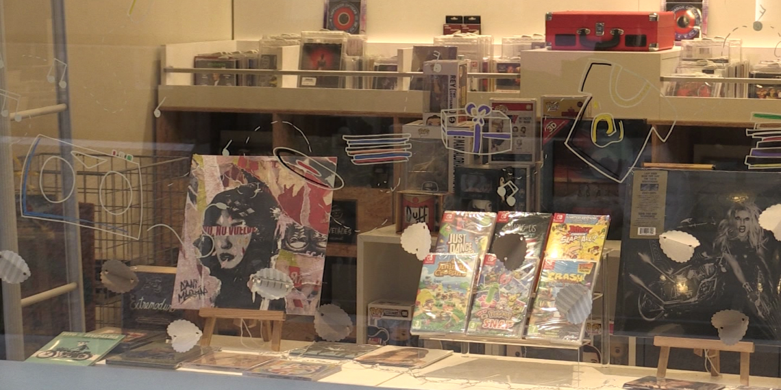 Top Disc, l’última botiga de discs de les Terres de l’Ebre tanca les portes