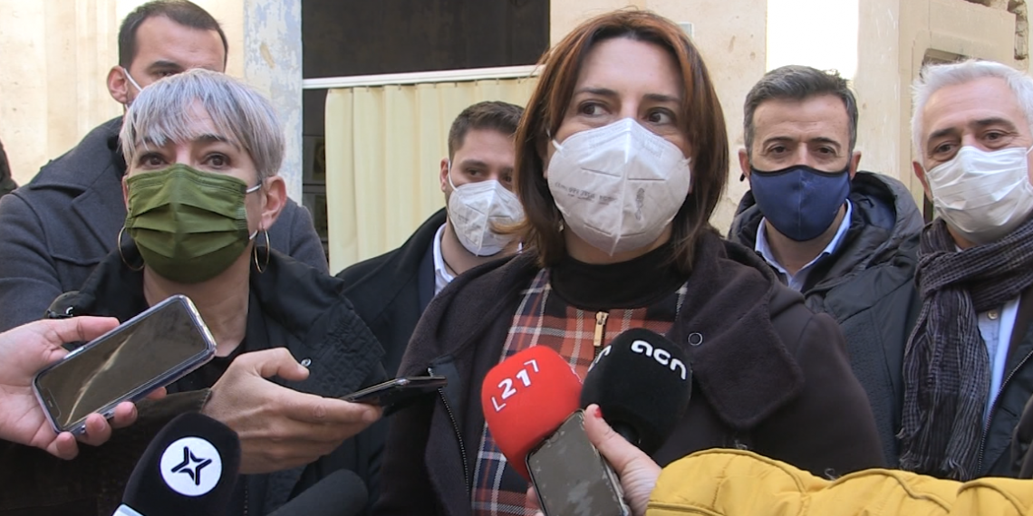 Els governs català i valencià despleguen un conveni per treballar junts en les polítiques de memòria històrica