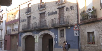 La Generalitat premia el negoci centenari l’Hostal de l’Anton de Batea