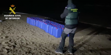 Tres deginguts i prop de 3.000 quilos d’haixix interceptats al Delta