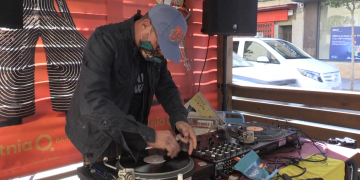 La Pepa d’Amposta celebra el 6è aniversari de la mort de David Bowie amb un vermut musical