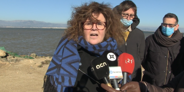 La Generalitat transportarà sorres del Fangar per reforçar les platges del front deltaic