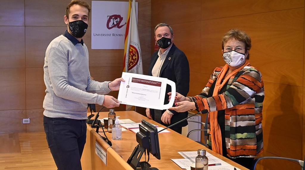 Una aplicació per “enfortir” el voluntariat a Tortosa guanya un dels premis de compromís social de la URV
