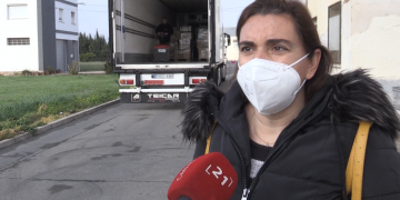 Tortosa envia un primer camió amb material de primera necessitat a Ucraïna