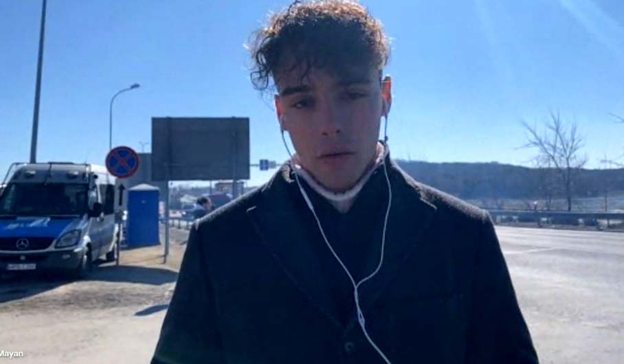 Dani Mayan, un politòleg a la frontera d’Ucraïna per documentar el drama dels refugiats