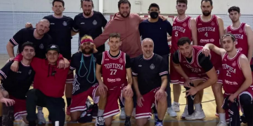 El CB Cantaires-Tortosa buscarà la catorzena victòria en catorze partits a la pista del Reus Ploms