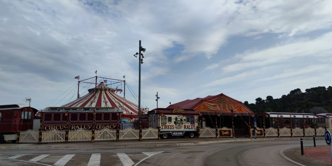 El Circ Raluy Legacy porta la bogeria i l’humor a Tortosa