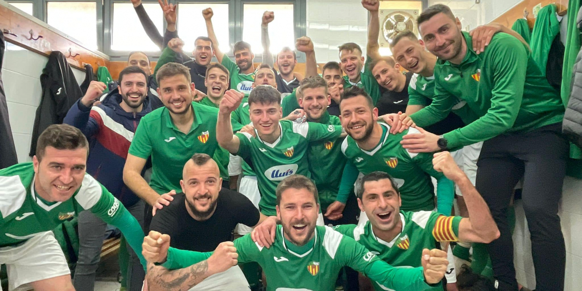 El Catalònia supera el Gandesa amb un gol de Gordo a la sortida d’un còrner