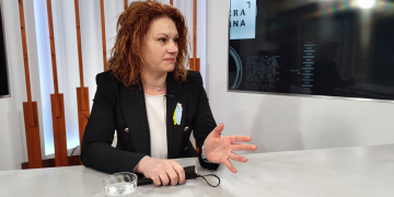 Nicoleta Autu, la regidora d’ERC-Més Deltebre solidaritzada amb Romania