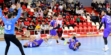 El Balonmano Puerto Sagunto del tortosí Toni Malla supera (28-23) el Guadalajara