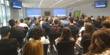 Una cinquantena d’empreses capten talent en la IX Fira d’Ocupació de la URV a l’Ebre