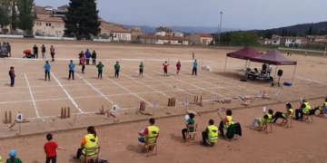Una vuitantena de participants en l’intercomarcal escolar de bitlles a Tivissa