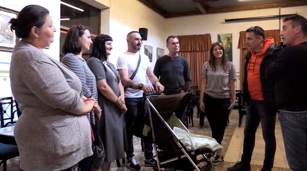 L’Associació Amics Poble Ucraïna aconsegueix 15 habitatges per a refugiats