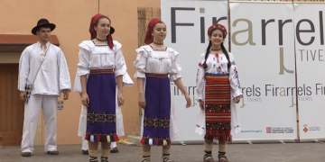 La comunitat romanesa captiva la població de Tivenys a Firarrels