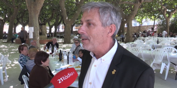 Unes 650 persones participen en la Diada del Recapte de la Sénia