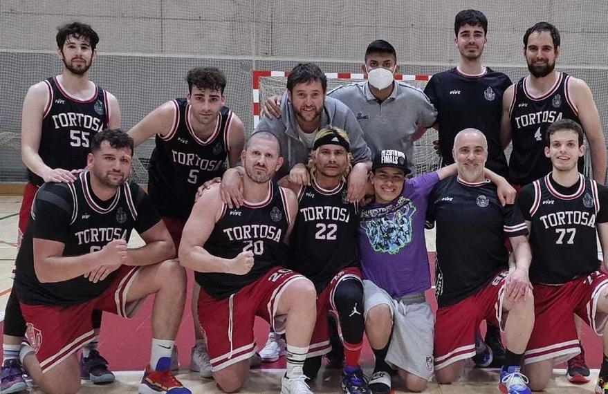 El CB Cantaires guanya (71-78) el Montblanc en un partit recuperat i fa un pas més cap a l’ascens