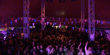 Més de 2.500 persones vibren pels altaveus de l’International Dub Gathering celebrat a l’Aldea