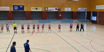 Derrota instranscendent de l’Handbol Club Perelló a la pista del Banyoles (21-17)