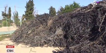 L’Aldea recicla els residus plàstics agrícoles en mobiliari urbà