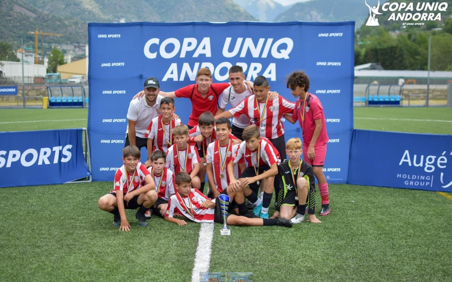 L’Aleví C de la UD Jesús i Maria guanya la primera Copa Uniq Andorra