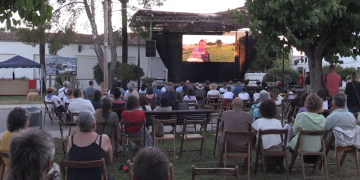 Poble Nou del Delta homenatja l’activitat ramadera amb la primera Fira Lligallos