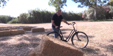 Sant Jaume d’Enveja ofereix rutes en bicicleta per l’illa de Buda