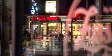 L’exposició fotogràfica col·lectiva ‘Mirades entre veïns’ s’inaugura a la URV