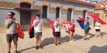 Així es preparen els Abanderats per la XXV Festa del Renaixement