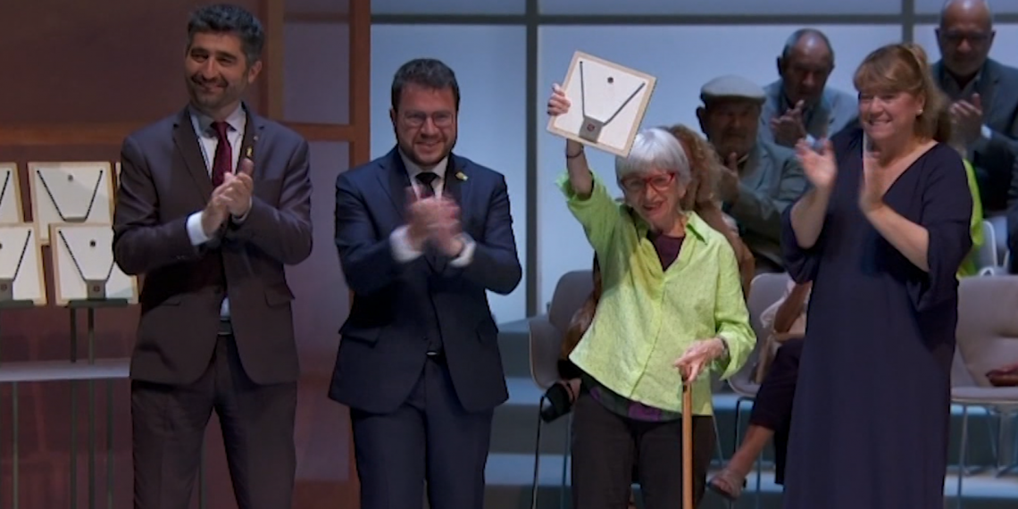 L’activista feminista Mari Chordà rep la Creu de Sant Jordi