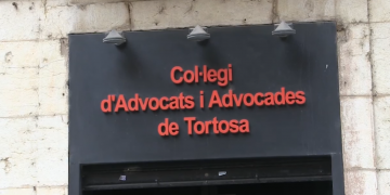 Els advocats i advocades de Tortosa reclamen més recursos per a la justícia d’ofici